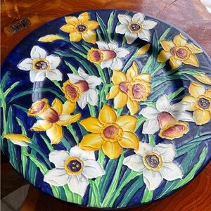 Beautiful daffodil plate ceramic